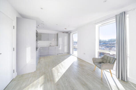 Reception/Kitchen