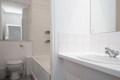 194a Trinity Road bathroom v2.jpg