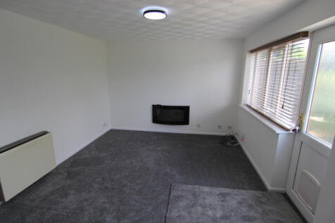 Nightingale, Audenshaw, M34 photo 3