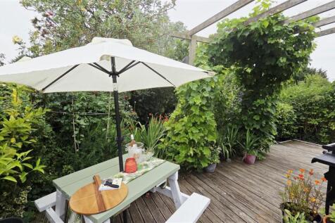 Al Fresco Dining