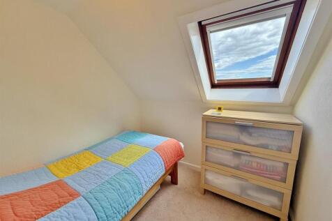 Wellingtonia Bedroom 3