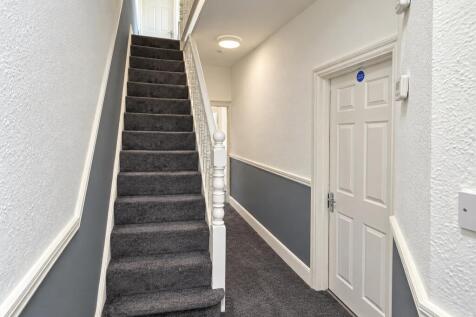 Kingston Road, Luton photo 5
