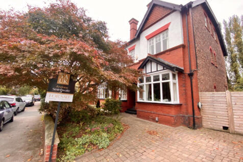 Stockport, SK4 - property photo