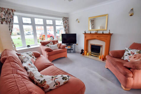 Lounge 1
