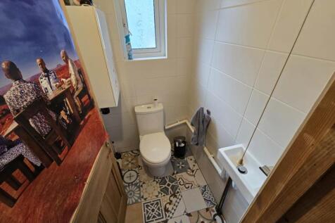 First floor WC
