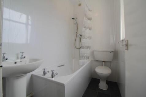 P1887 Whinhall Avenue, Airdrie, ML6  photo 5