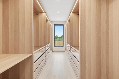 Walk In Wardrobe