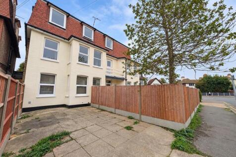 Penfold Road, Clacton-On-Sea, CO15 photo 3