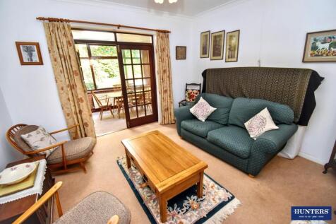 Bedroom/Sitting room