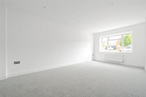 Sewell Avenue, Wokingham, Berkshire, RG41 photo 4