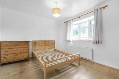 Pekin Close, London, E14 photo 4