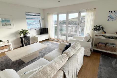 Sitting Room 2.jpg