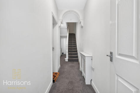 62 Railway Road, Leigh **AVAILABLE NOW** photo 4