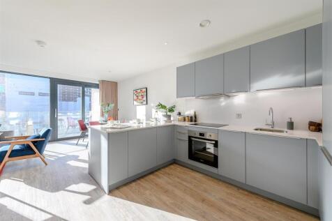 2. Landsby- Kitchen.jpg