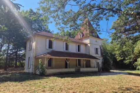 Property Image 1