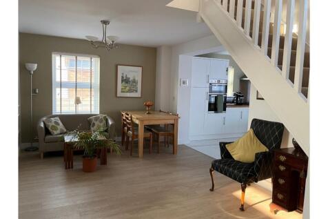 Dining / Family Room