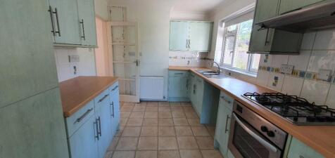 Cottagers Lane, Hordle, Lymington, SO41 photo 4