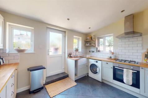 Wenlock Road, 86, Kitchen..jpg