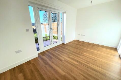 Brook Hill Way, Rotherham, South Yorkshire, S65 photo 3