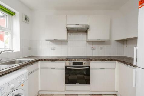 35 Kerswell Drive_5.jpg