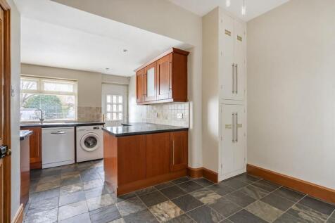 Morton Terrace, Guiseley, Leeds photo 4