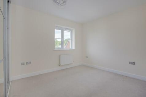 1 Froxfield Way, HP11 1GR-2.jpg