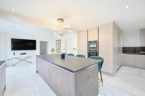 OAKWOOD AVENUE, 10- (14).jpg