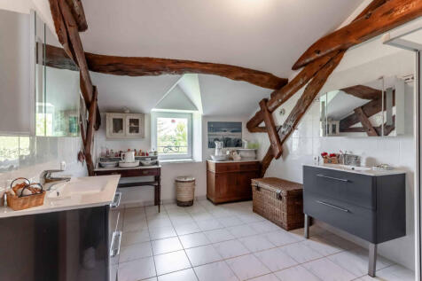 Property Image 35
