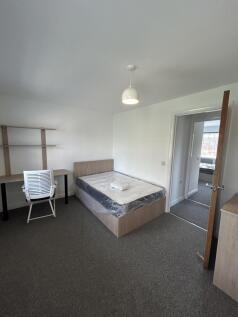 Kingfisher Way, Loughborough photo 5