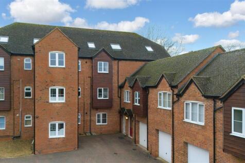 LOCAL AMENITIES
