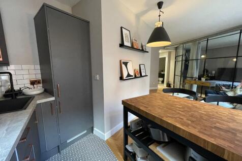 Kirkgate, Leeds, West Yorkshire, LS2 photo 3