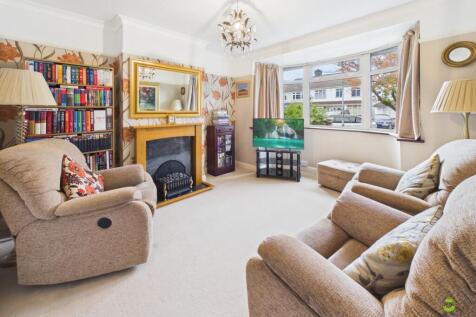 Presented by Clinton at EweMove Bexleyheath and Da