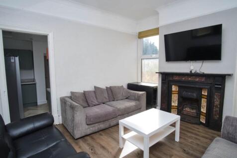 5 Bedroom Terraced in LE11 3DA