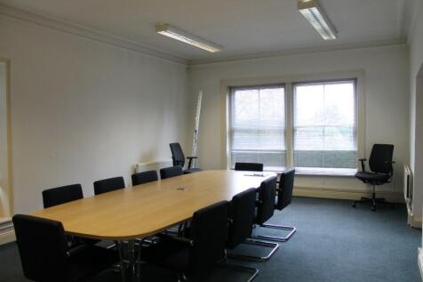 Office to rent Image 3