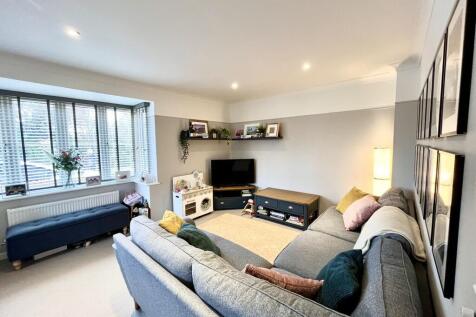 thumbnail_IMG-175...