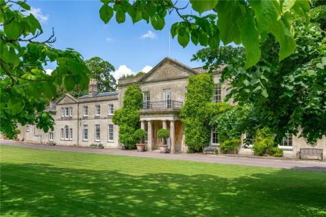 Harptree Court