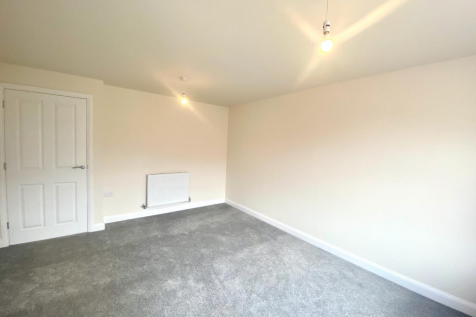 Rollers Close, Duston, Northampton NN5 photo 5