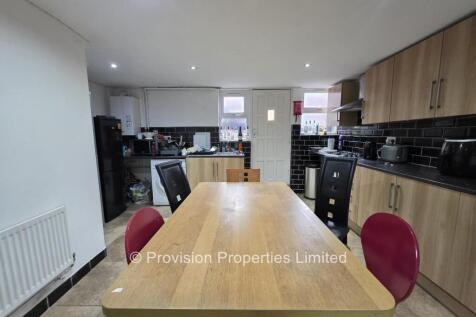 Cardigan Lane, Burley, Leeds, LS4 photo 4