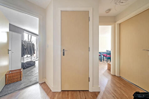 1327513-5-6887c3e...