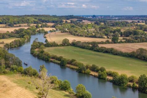 Lot 2 River Thames