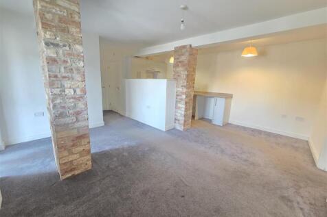Flat 3 Tutin House, 30 Oxford Street photo 4