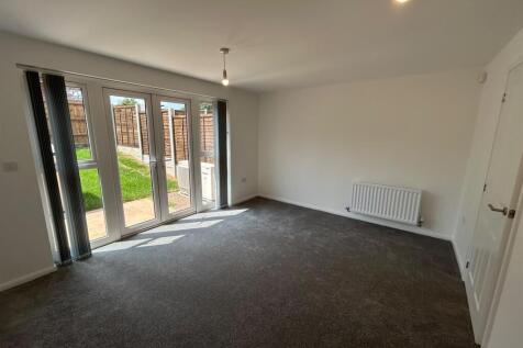 Radburn Drive, The Meadows, Coventry photo 3