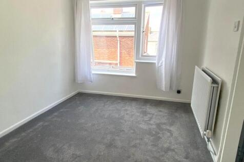 Priory Court, Walton On The Naze photo 3