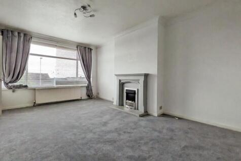 Denhill Drive, Springhead, Saddleworth, OL4 photo 3