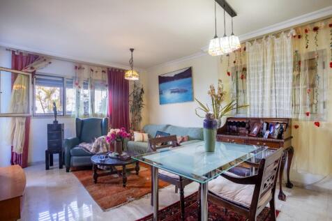 Living-Dining room