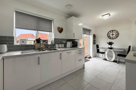 Kitchen/Dining ro...