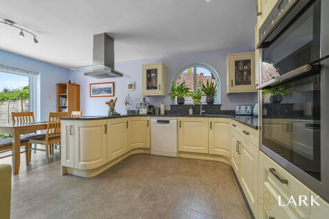 HT-LARK-StAlbans-...