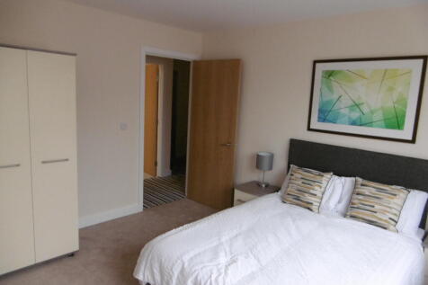 Castle Court, The Minories, Dudley, DY2 photo 4