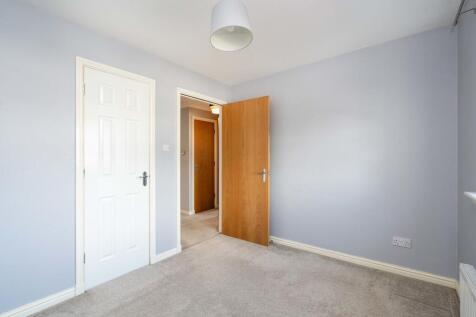 21 - Bedroom 2 52...