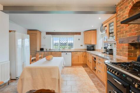 WOODPLACE LANE, 76  (12).jpg